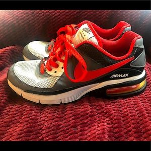 Women’s Nike Airmax Captivate